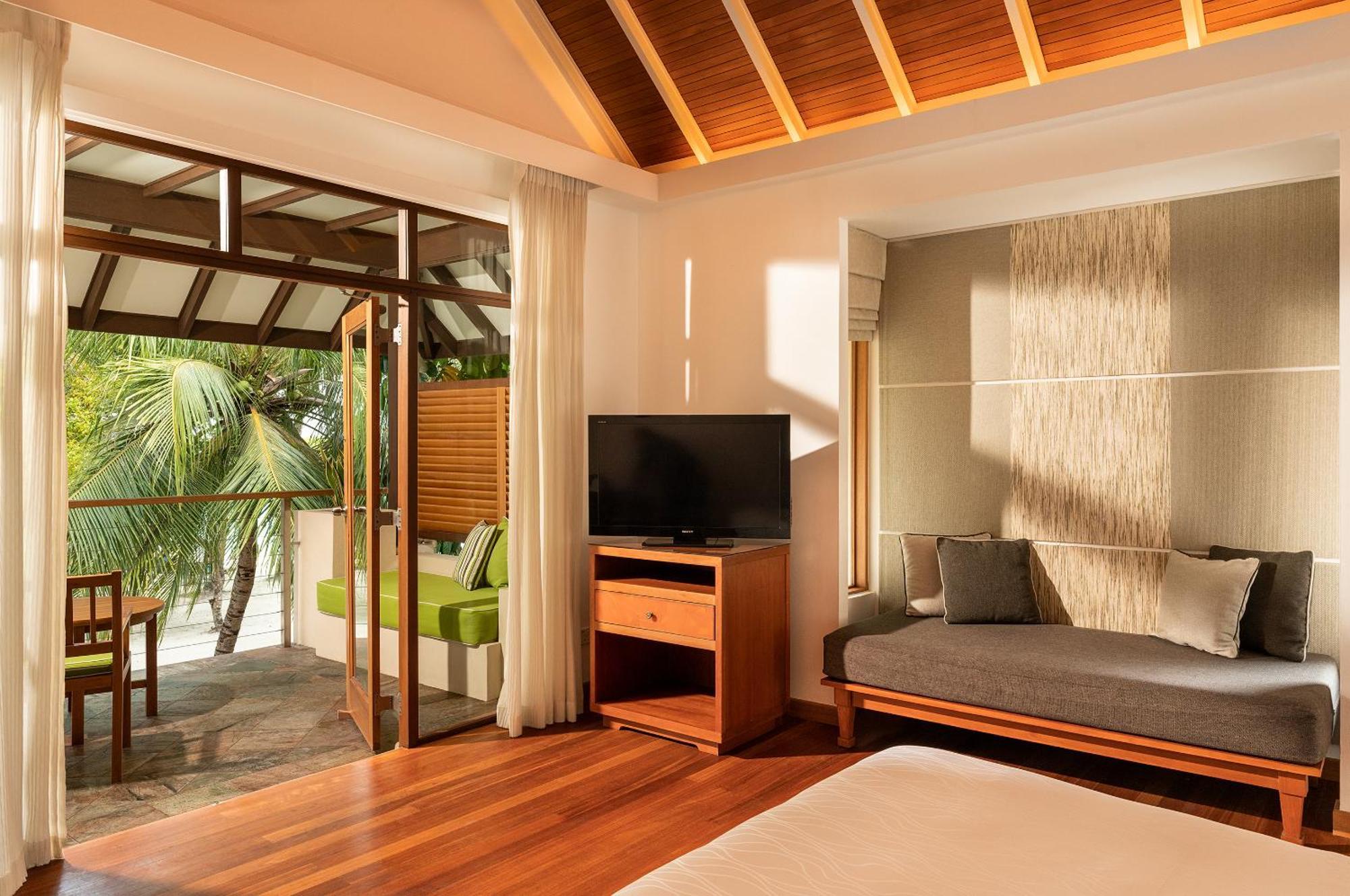 Kurumba Maldives Vihamanaafushi Buitenkant foto Deluxe Beach Villa