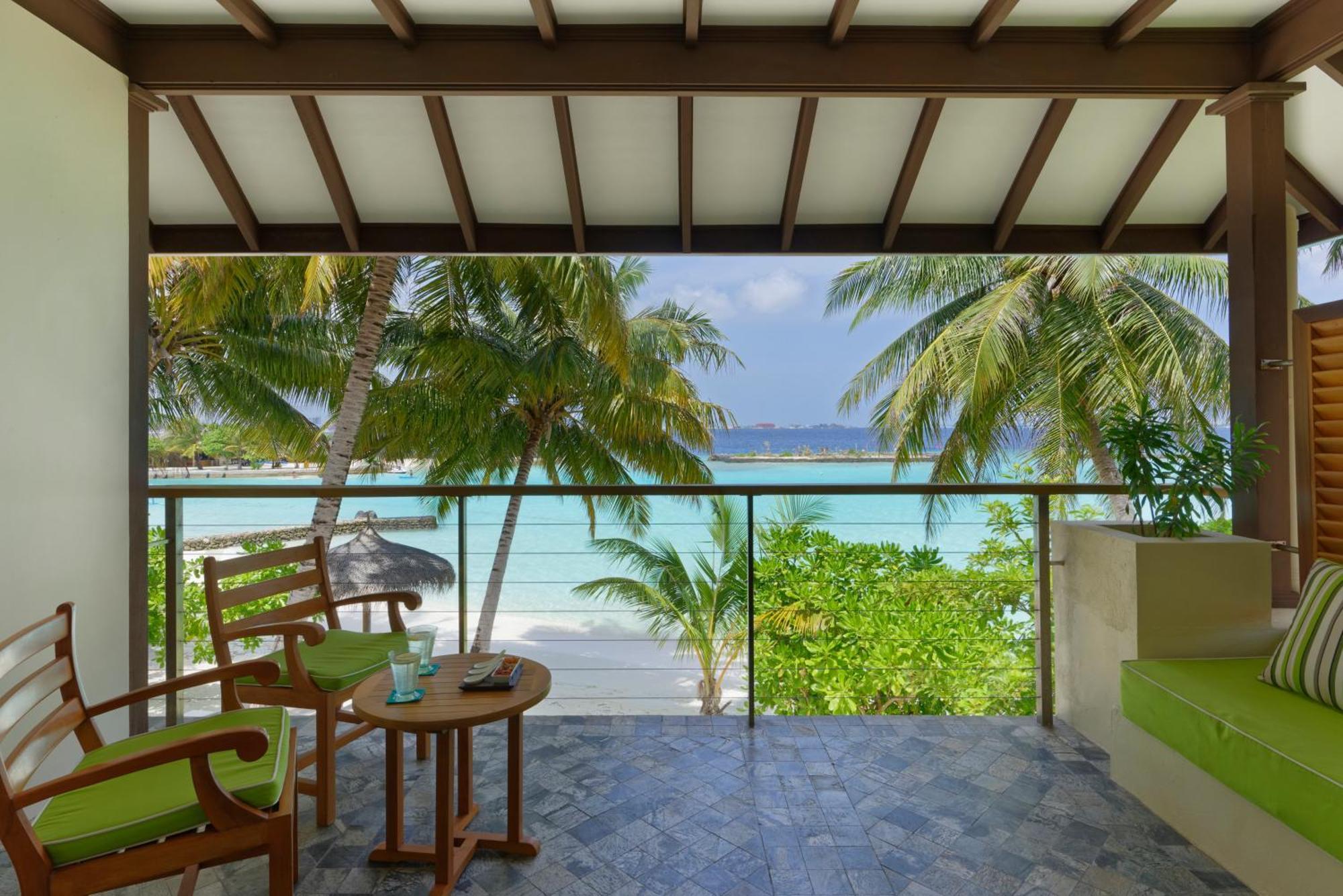 Kurumba Maldives Vihamanaafushi Buitenkant foto A view from a beach villa