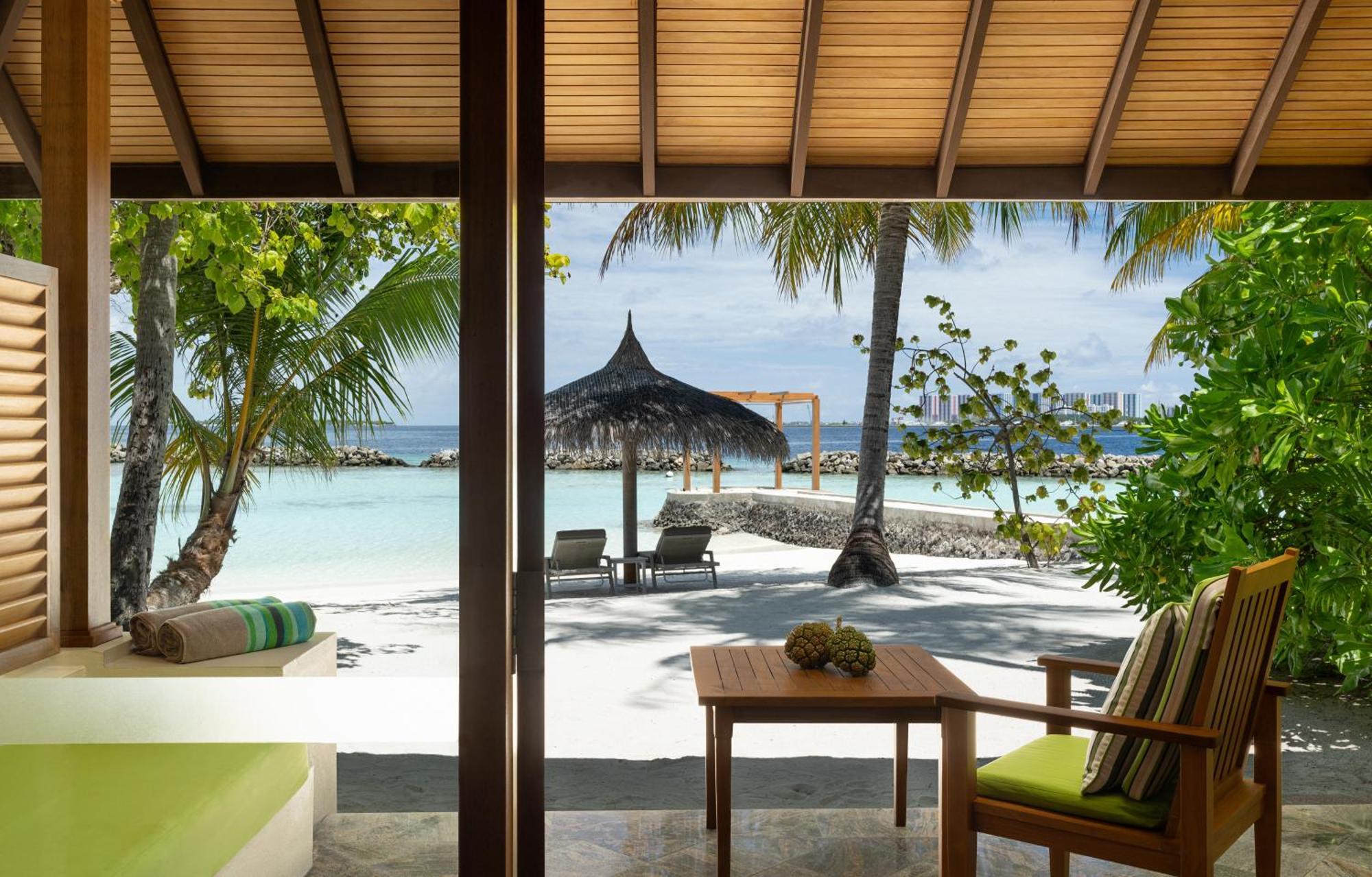 Kurumba Maldives Vihamanaafushi Buitenkant foto Beach villa